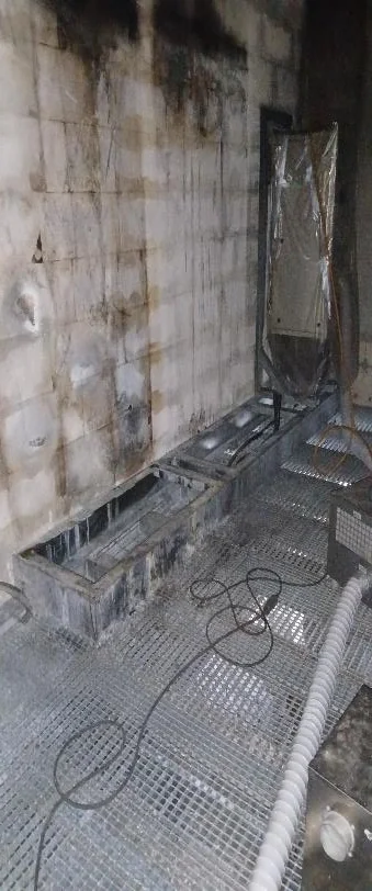 Curage de l'armoire de départ de feu